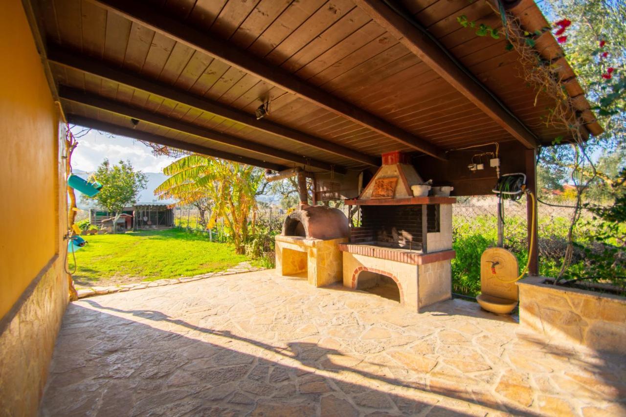 Loukas Farm House Áyios Kírikos Exteriér fotografie